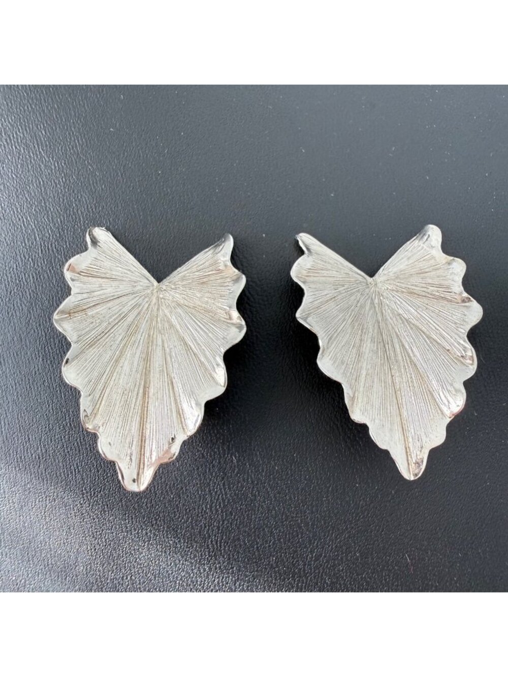 Vintage Earrings Textured Leaf Botanical Statement Jewelry Clip On Silver Tone